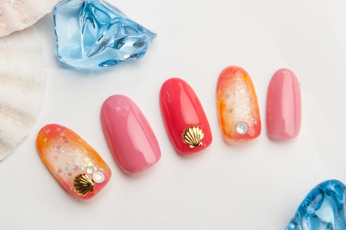 十時写真事務所が撮影した写真のアルバム「ネイル」