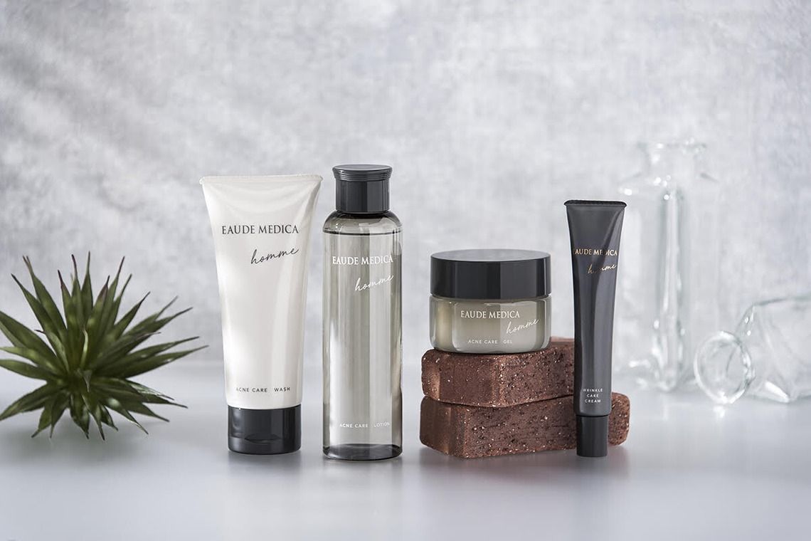 株式会社エスオーエスカンパニーが撮影した「化粧品イメージ撮影」の写真