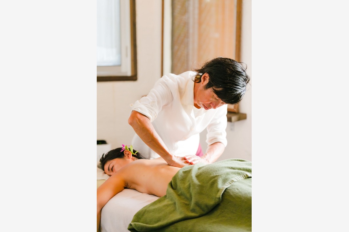 村井 智久が撮影した「マッサージサロン（宮古島）」の写真