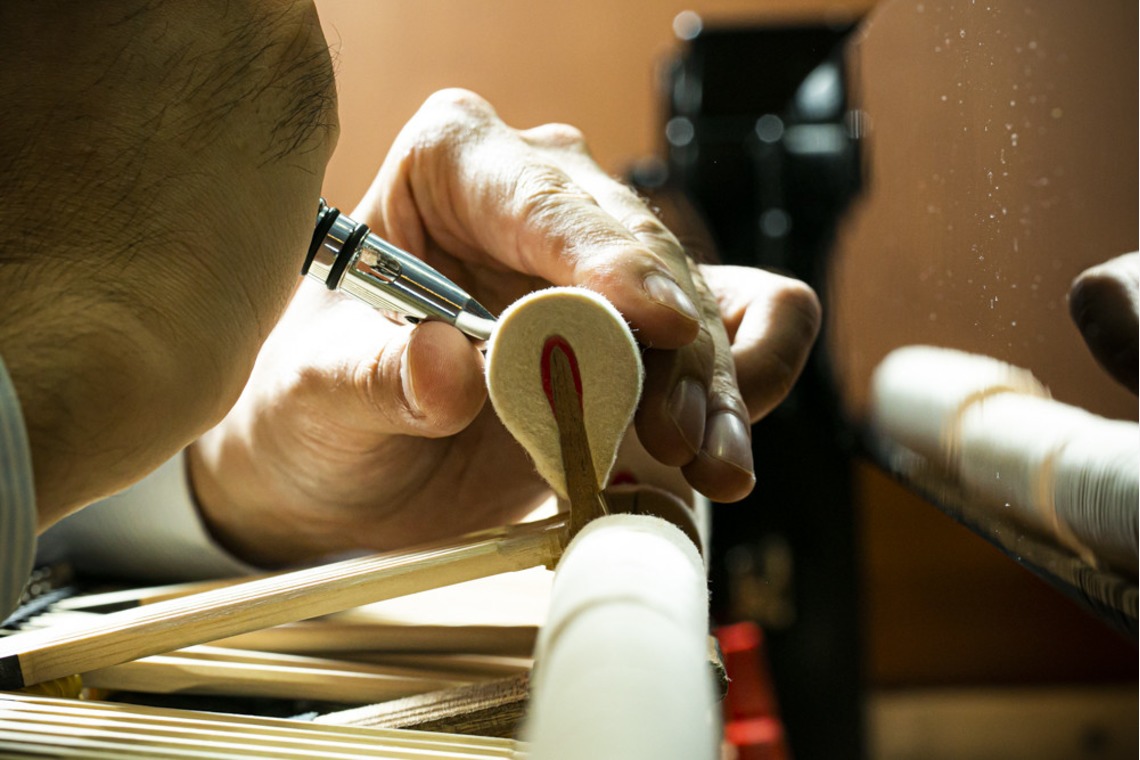 布川航太が撮影した「職人撮影-調律師」の写真