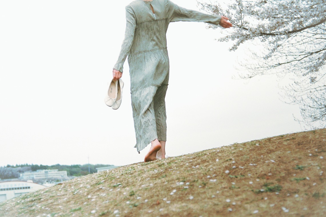 吉平仁が撮影した写真のアルバム「ポートレート」