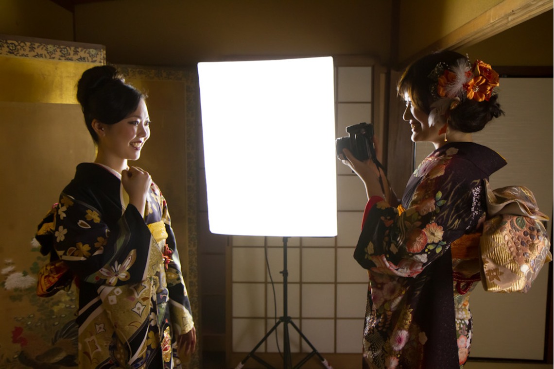 スマイルハンターが出張撮影した家族写真(キッズ,ベビーフォト)などが写った「成人式フォト」の家族写真