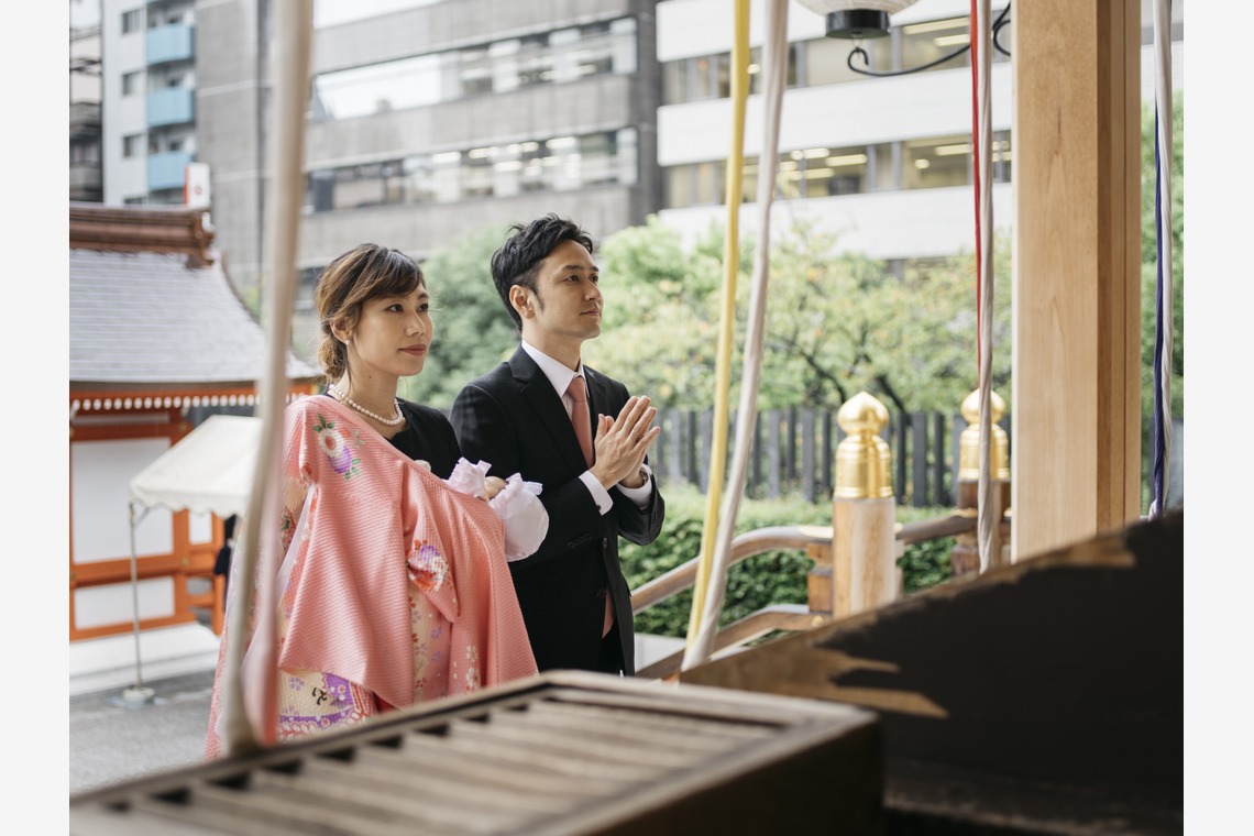 植村由理が出張撮影した家族写真(キッズ,ベビーフォト)などが写った「お宮参り at 水天宮」の家族写真