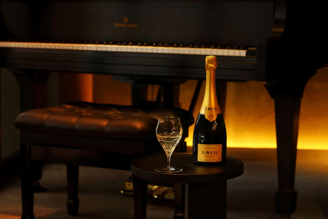 森安　照が撮影した「ワイン・シャンパン・レストラン内観・イメージカット」の写真