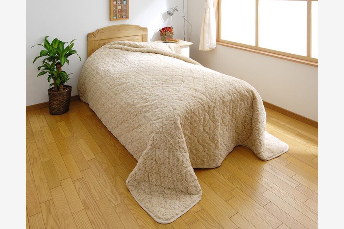 有限会社スタジオホリデーが撮影した写真のアルバム「インテリア関係　セット組　家具，什器」