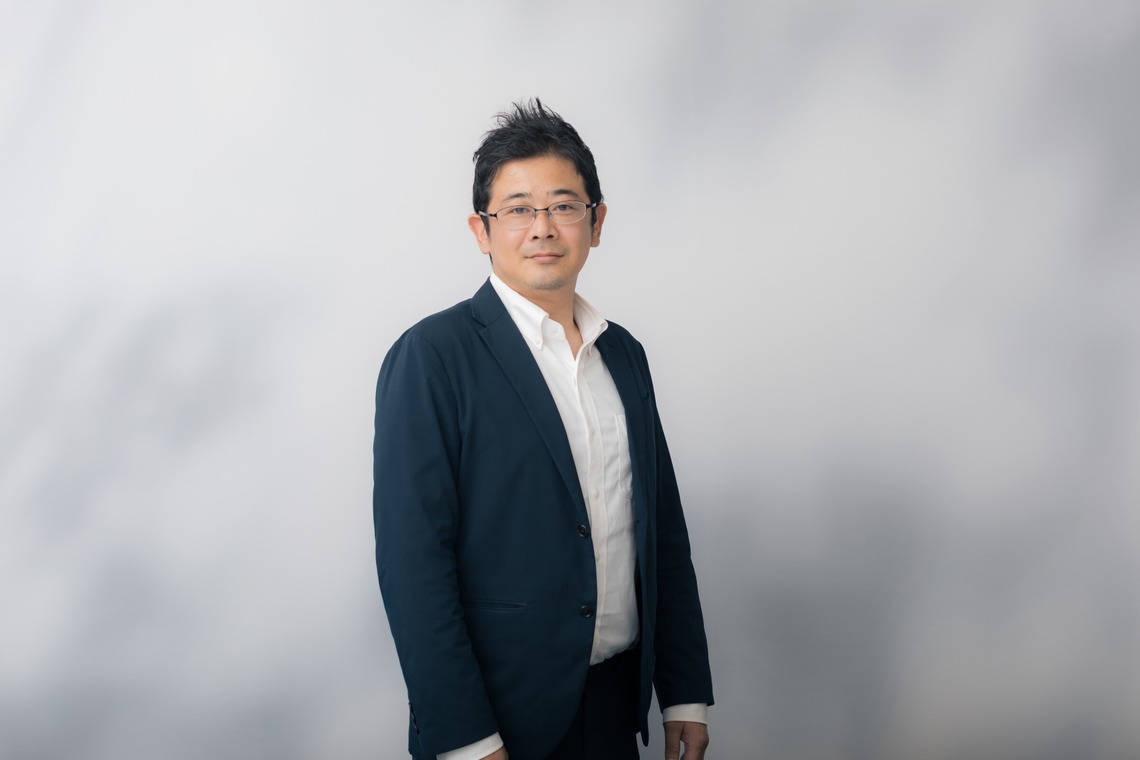 那須竜太写真事務所が撮影した写真のアルバム「ネクサス・プラウド・インベストメント」