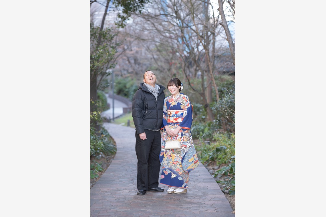 滝絵理香が撮影した写真のアルバム「成人」