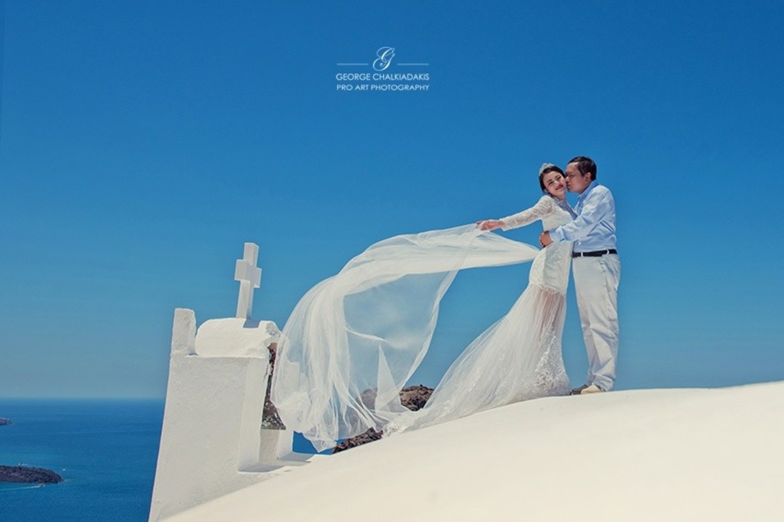 Olga Chalkiadakiが撮影した写真のアルバム「サントリーニウェディング写真」