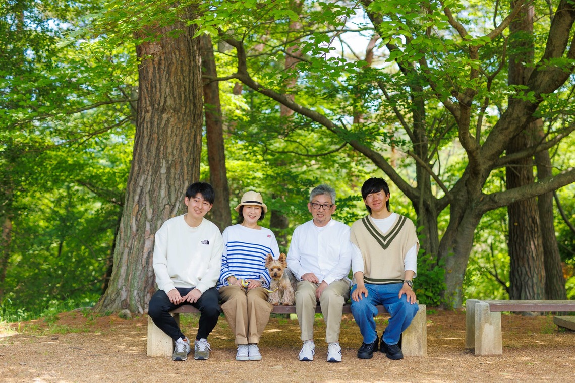 T.Matsumuraが撮影した「ペットと一緒に家族撮影」の写真