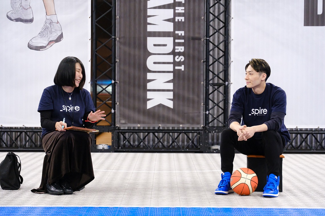 高夏写真店が撮影した「プロスポーツ選手のインタビュー撮影」の写真