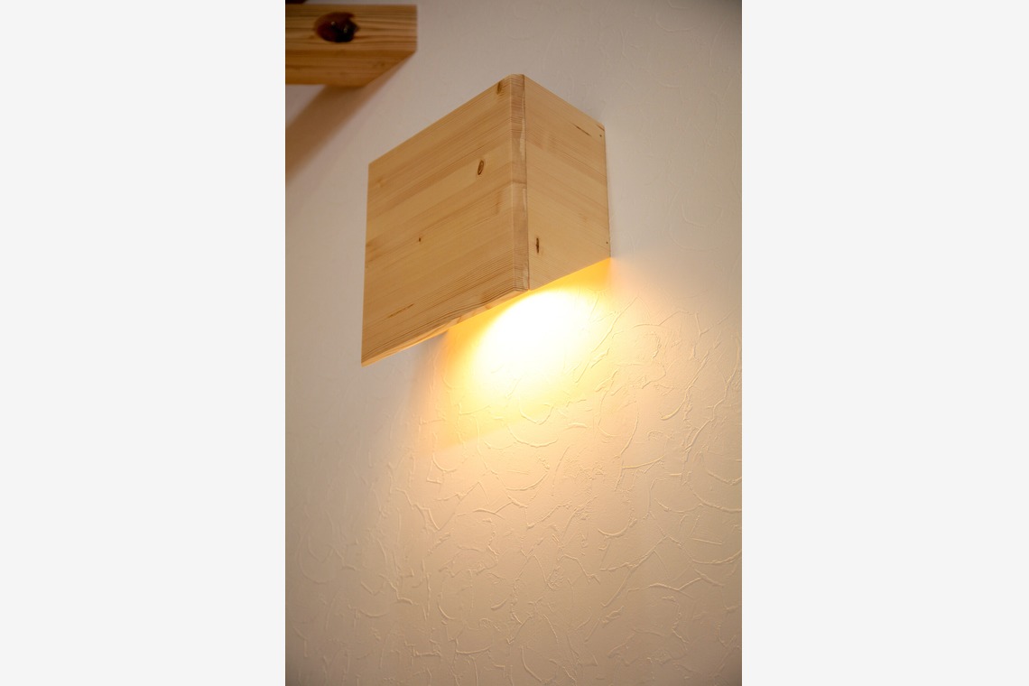 隈元智子が撮影した「家」の写真