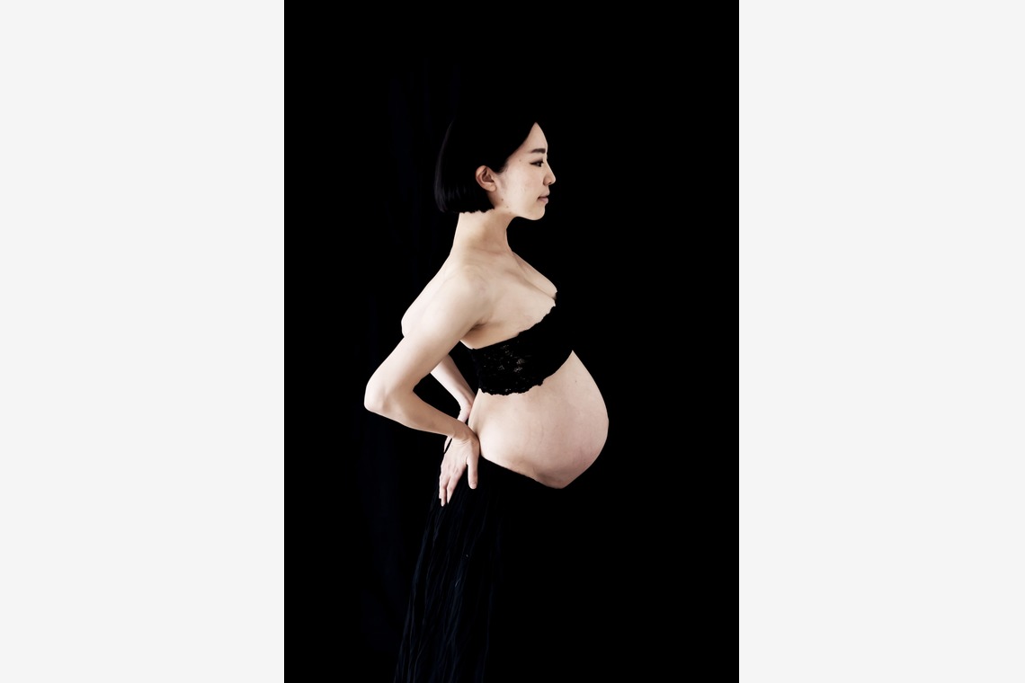 サキヤマ リエが撮影した「マタニティフォト（本厚木/カメラマン自宅撮影/衣装・背景あります)」の写真