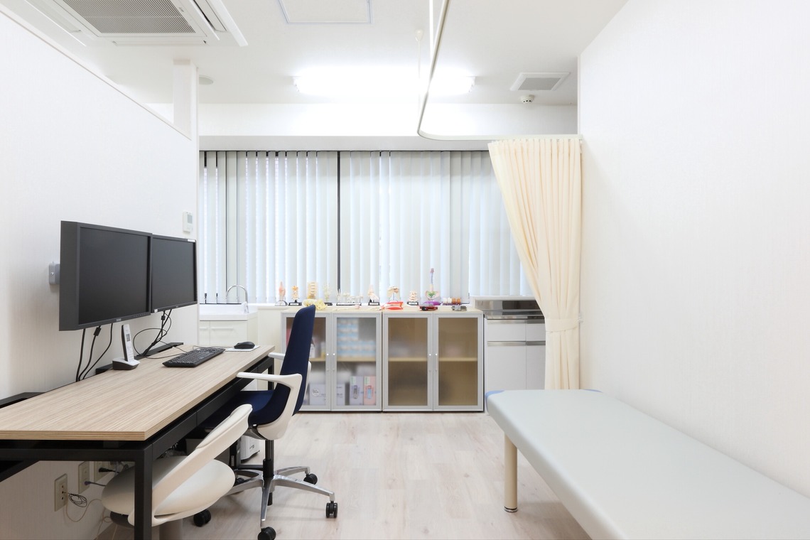 森安　照が撮影した「病院・クリニック（診察室・受付・プロフィール）」の写真