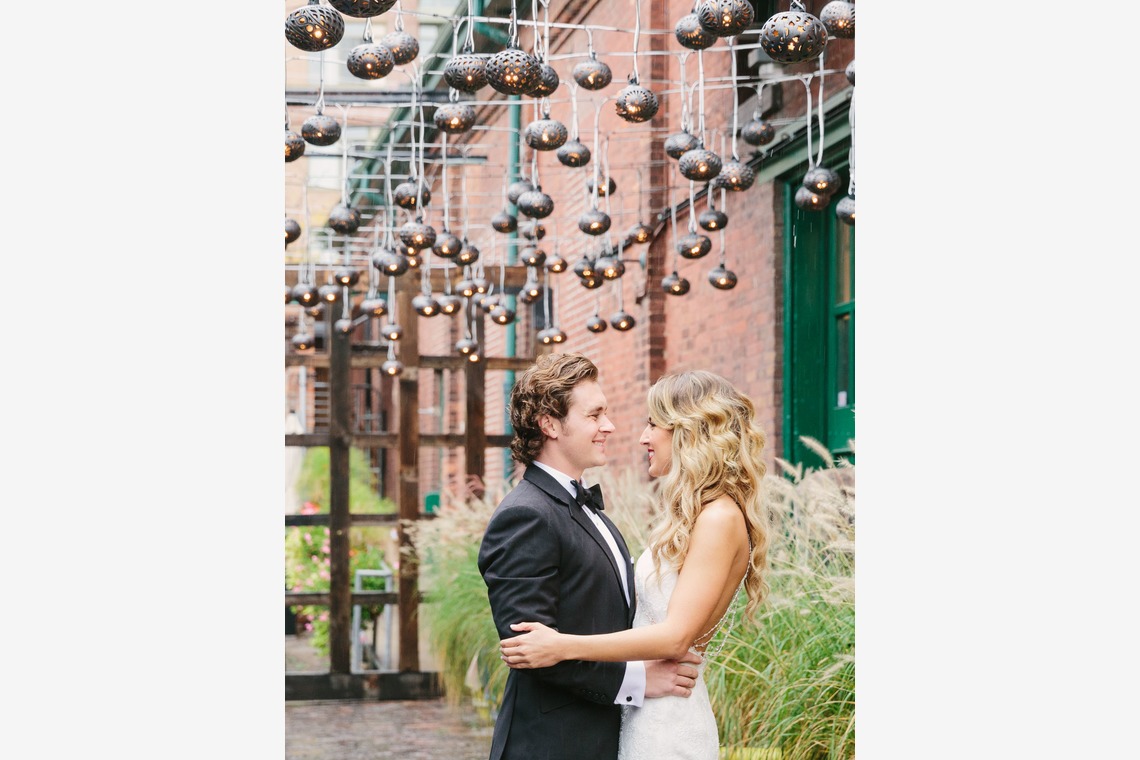 ナビー・ヌム・フォトグラフィーが撮影した「ウェディング・ポートフォリオ」の写真