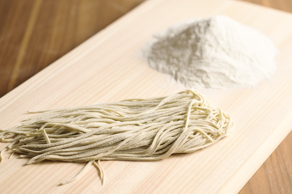 植田 友樹が撮影した写真のアルバム「手打ち蕎麦の調理風景」