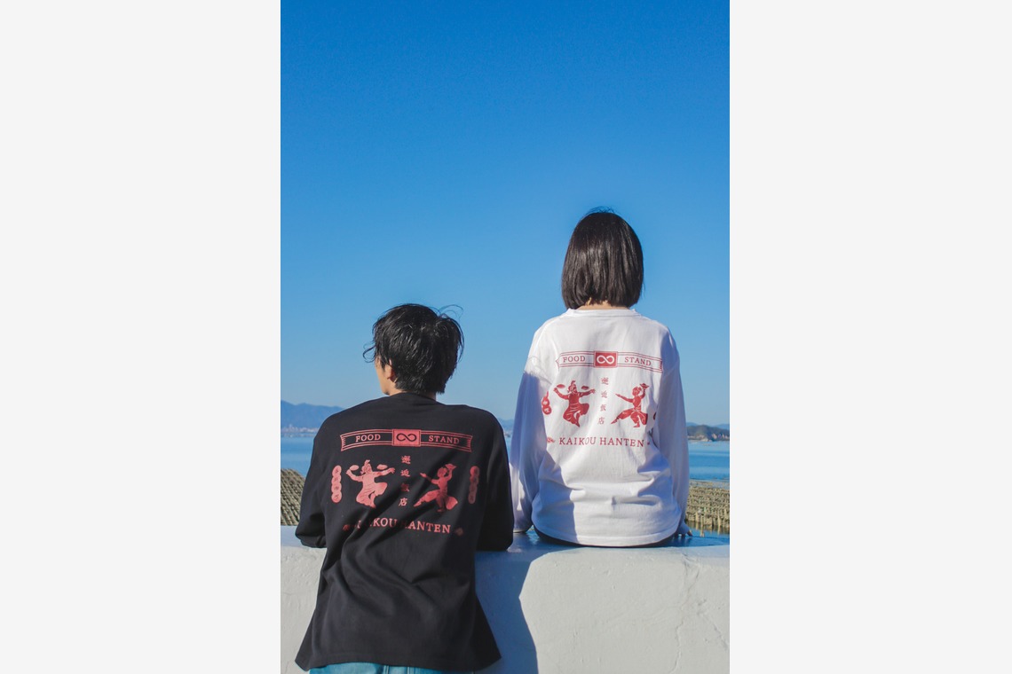 心綴フィルムが撮影した写真のアルバム「邂逅飯店オリジナルTシャツ宣材写真」