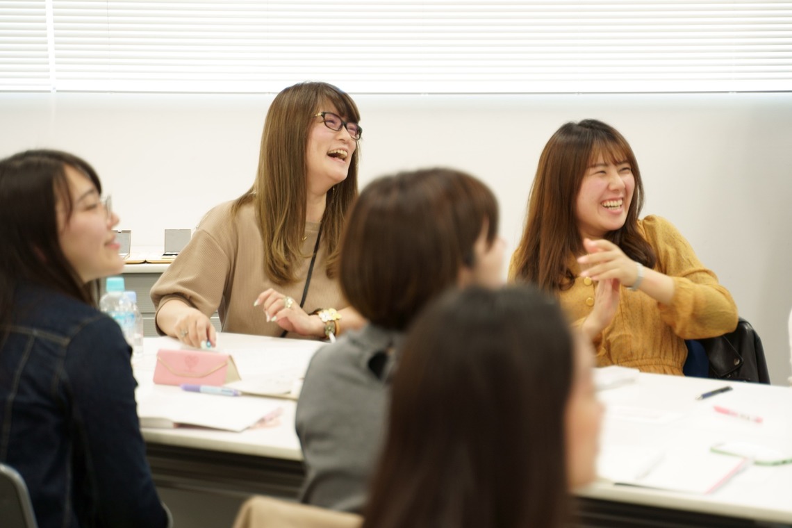 あさぎフォト　喜多紀子が撮影した「理想のパートナーを引きよせるメイク講座」の写真