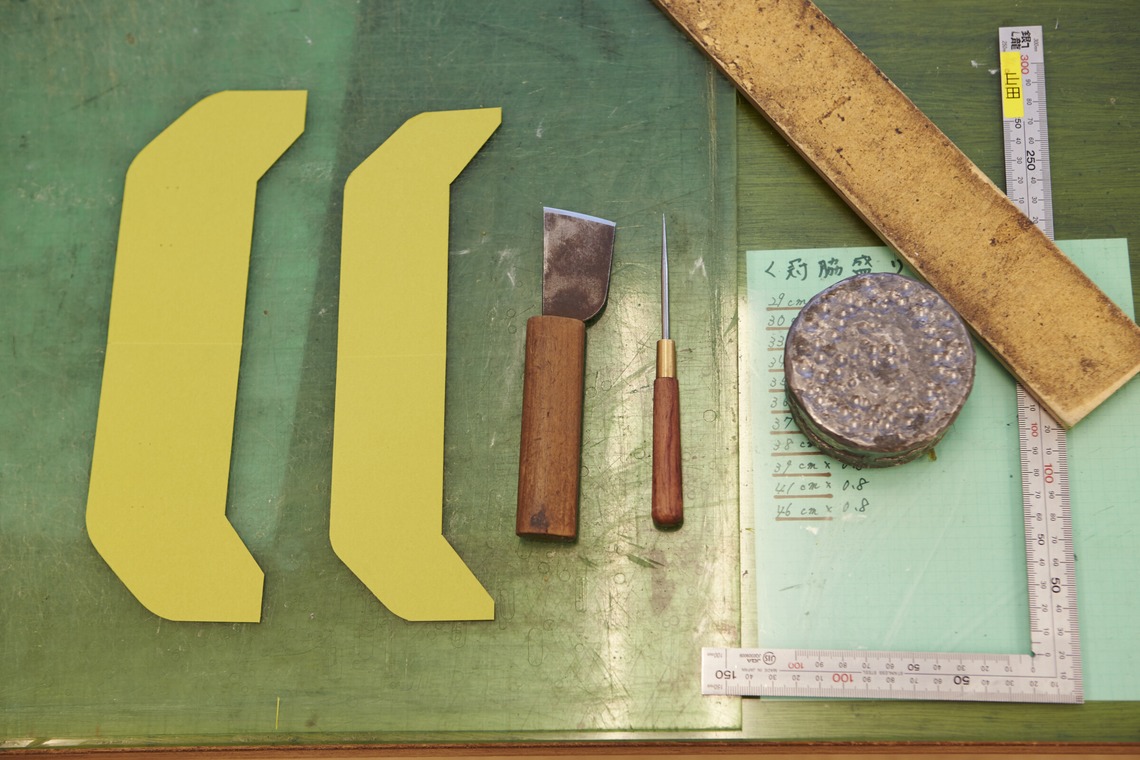 岩瀬泰治が撮影した写真のアルバム「職場取材」