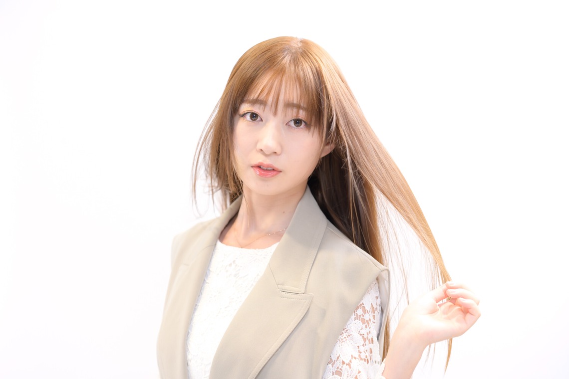 中川昌幸が撮影した「ヘアメイク」の写真