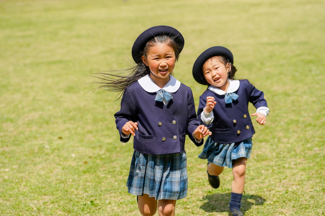 スタジオ　まるが撮影した写真のアルバム「小学1年生進級フォト」