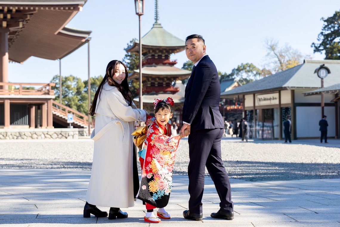 出張撮影くろさわが出張撮影した家族写真(キッズ,ベビーフォト)などが写った「七五三」の家族写真