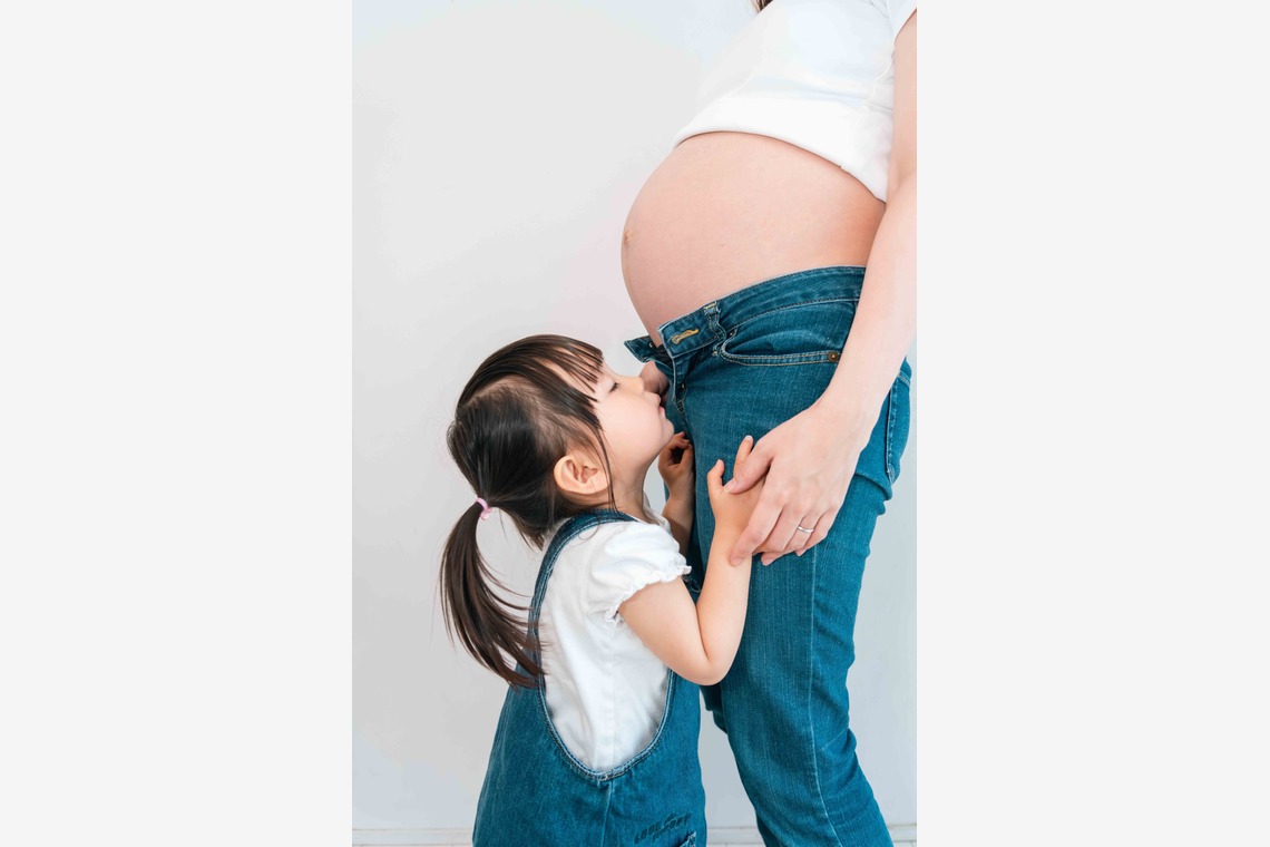 Cinematic Eyes 森川有栄が撮影した写真のアルバム「名古屋　マタニティフォト　家族写真」