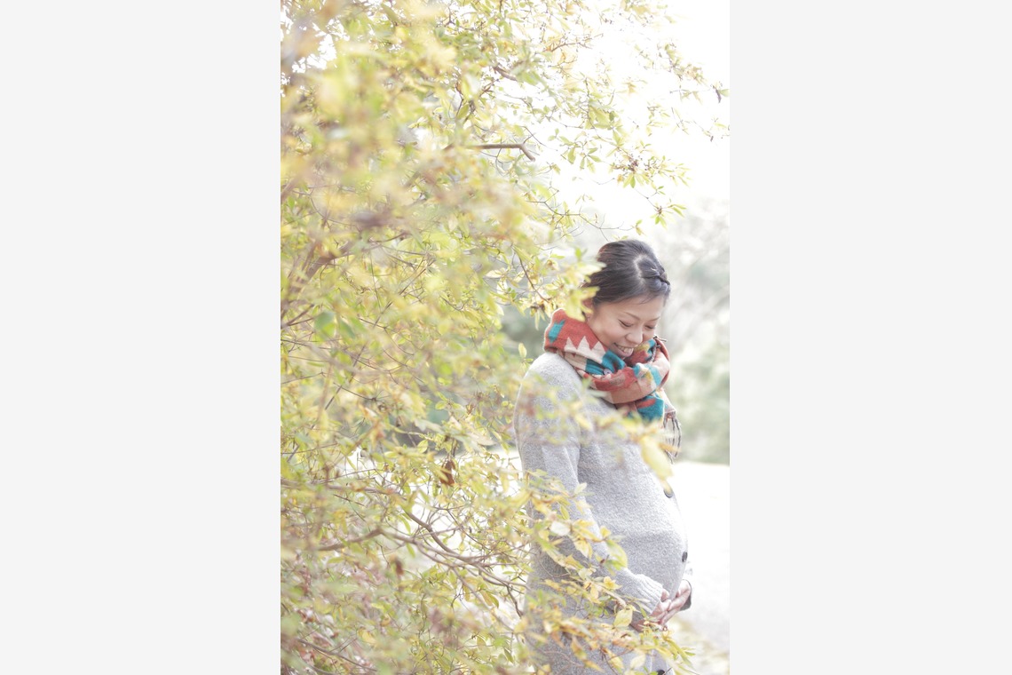 Kaoru Photographyが出張撮影した家族写真(キッズ,ベビーフォト)などが写った「マタニティフォト」の家族写真