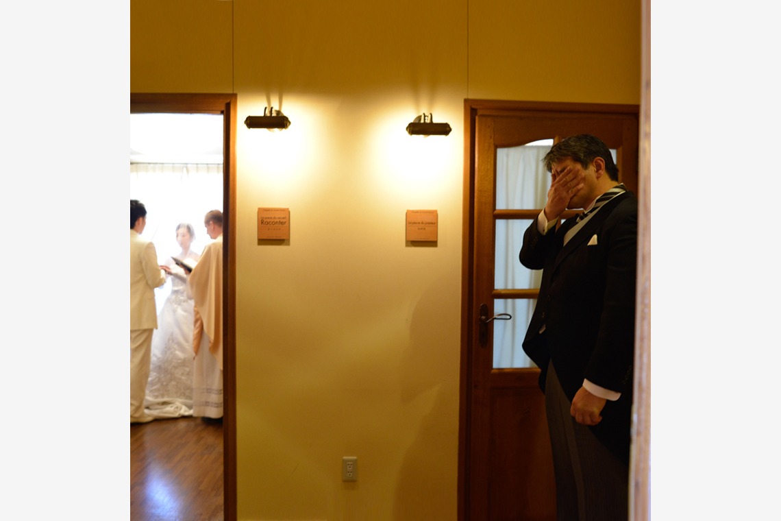 教会の古い椅子