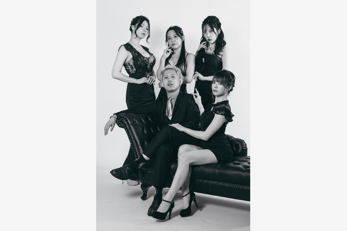 西浦隼翔が撮影した「スタジオポートレート・コンポジ撮影」の写真