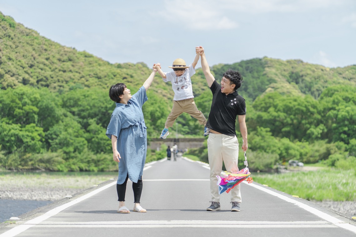 ヒガシモリ フミヤが撮影した写真のアルバム「お子さん・家族写真」