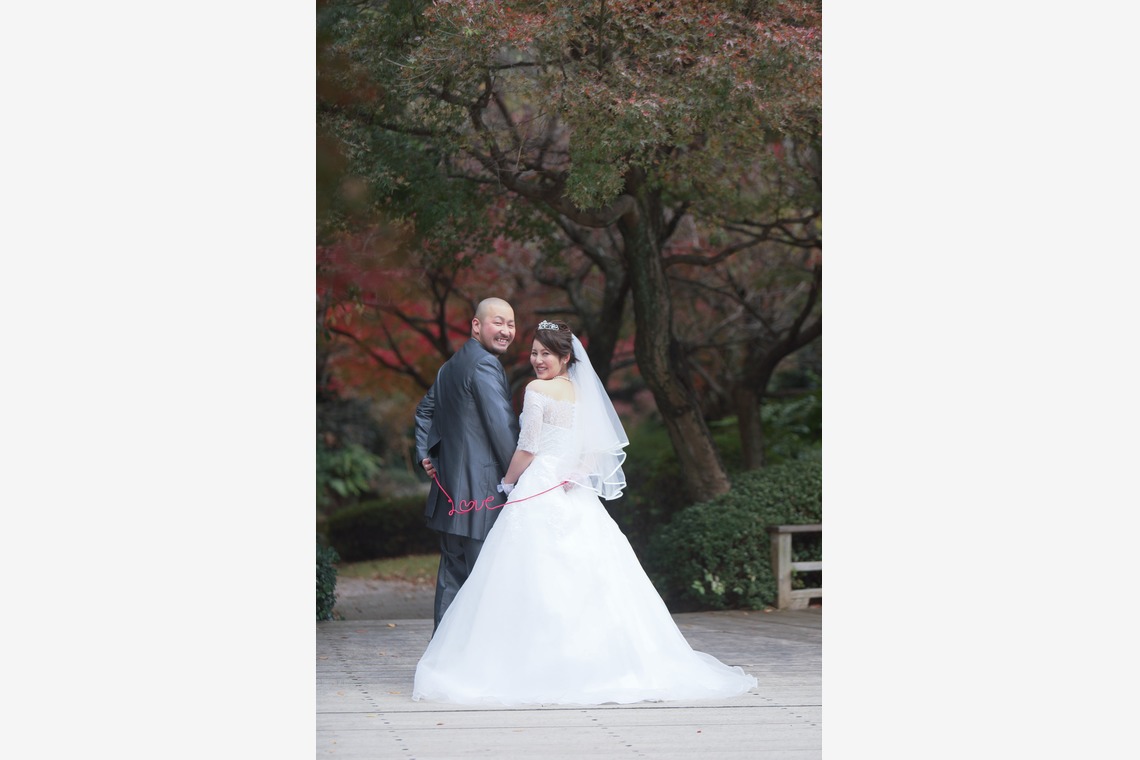 KIKIウェディングが撮影した「和装と洋装での前撮り」の写真