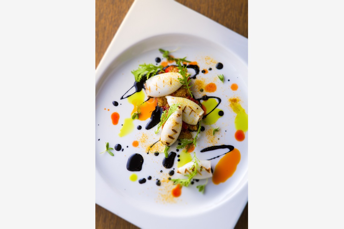 笠井鉄正写真事務所が撮影した「料理撮影（単品からコース・集合まで）」の写真