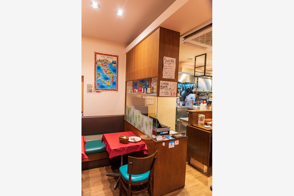 Kanoa Visualsが撮影した写真のアルバム「イタリアンバルAMIGO - 馬車道」