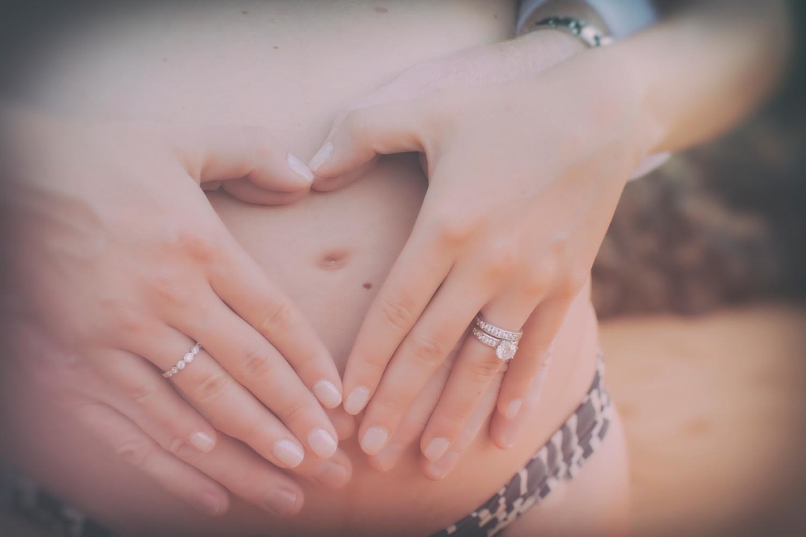 Album of the Wedding, Bridal taken by Willow Photo - Maternity Photos