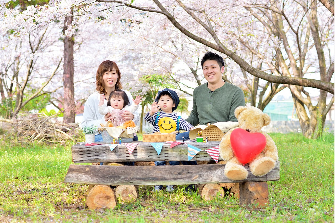 Design studio lumière（井上 敦仁）が撮影した写真のアルバム「みんなでお花見」