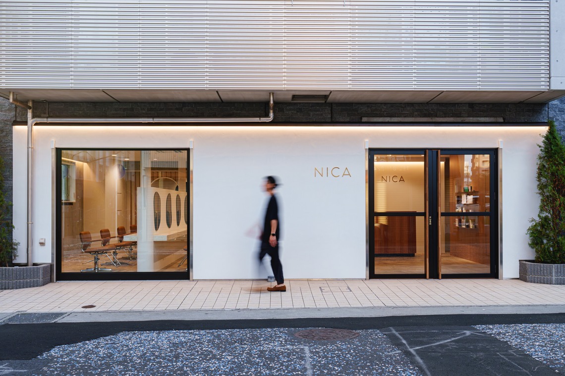 萩原　蔵志が撮影した「美容室店舗」の写真