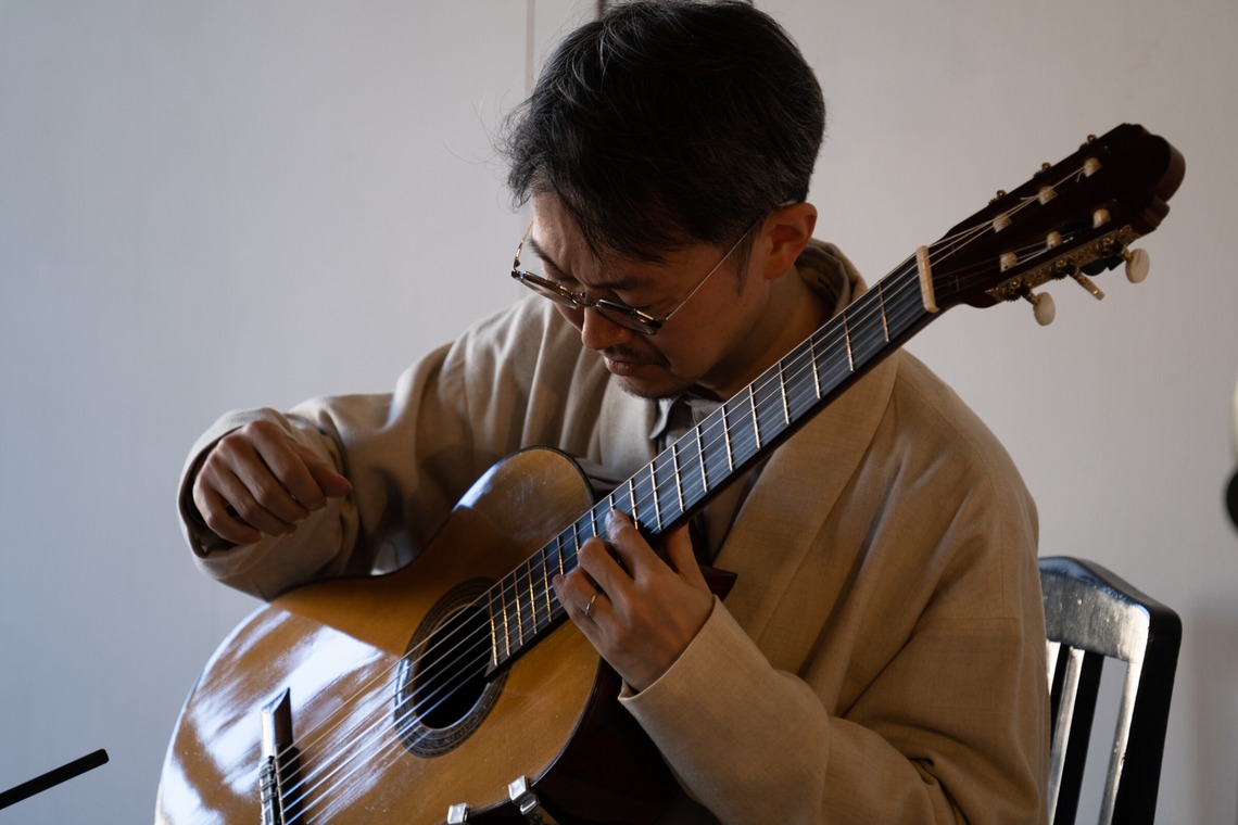 大木千帆が撮影した写真のアルバム「クラシックギターコンサート」