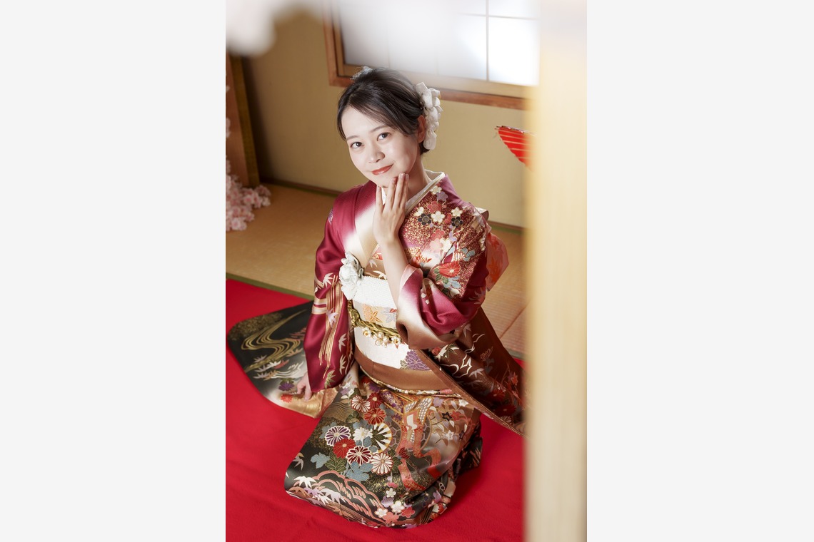 大坪幹武が撮影した写真のアルバム「成人式（スタジオ・ロケ）」