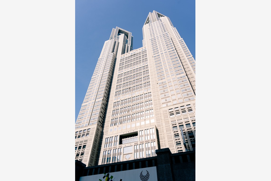 蓬台祐希が撮影した写真のアルバム「東京都庁」