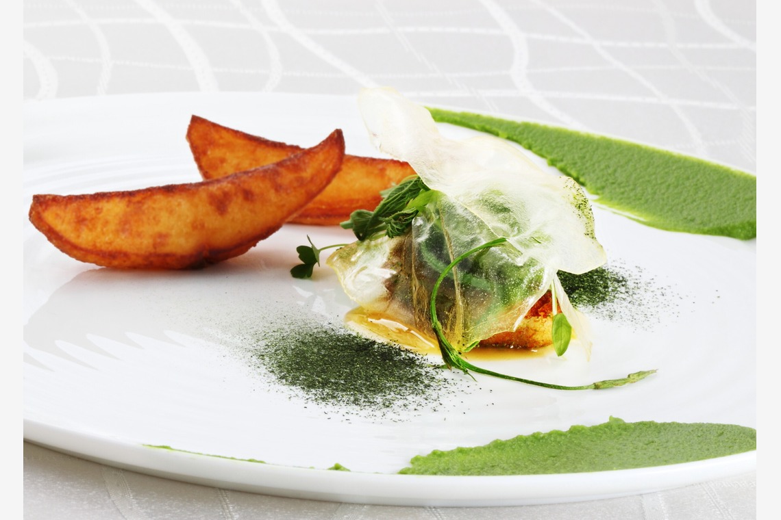 森安　照が撮影した「洋食」の写真