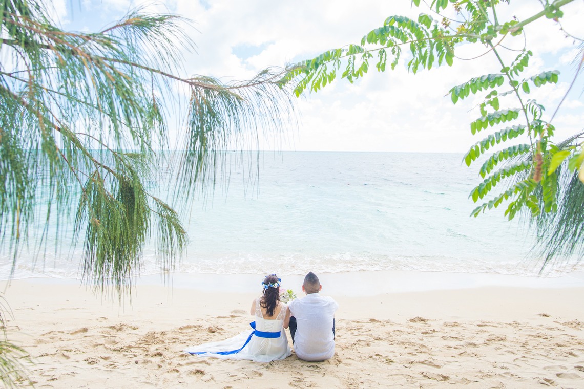 スマイルケアンズが撮影した写真のアルバム「ケアンズのグリーン島で憧れのビーチウエディング」