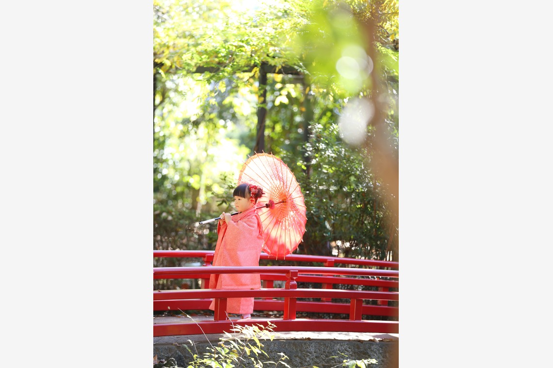 出張撮影HUG TIMEが出張撮影した家族写真(キッズ,ベビーフォト)などが写った「七五三記念撮影＠世田谷八幡宮・東京」の家族写真