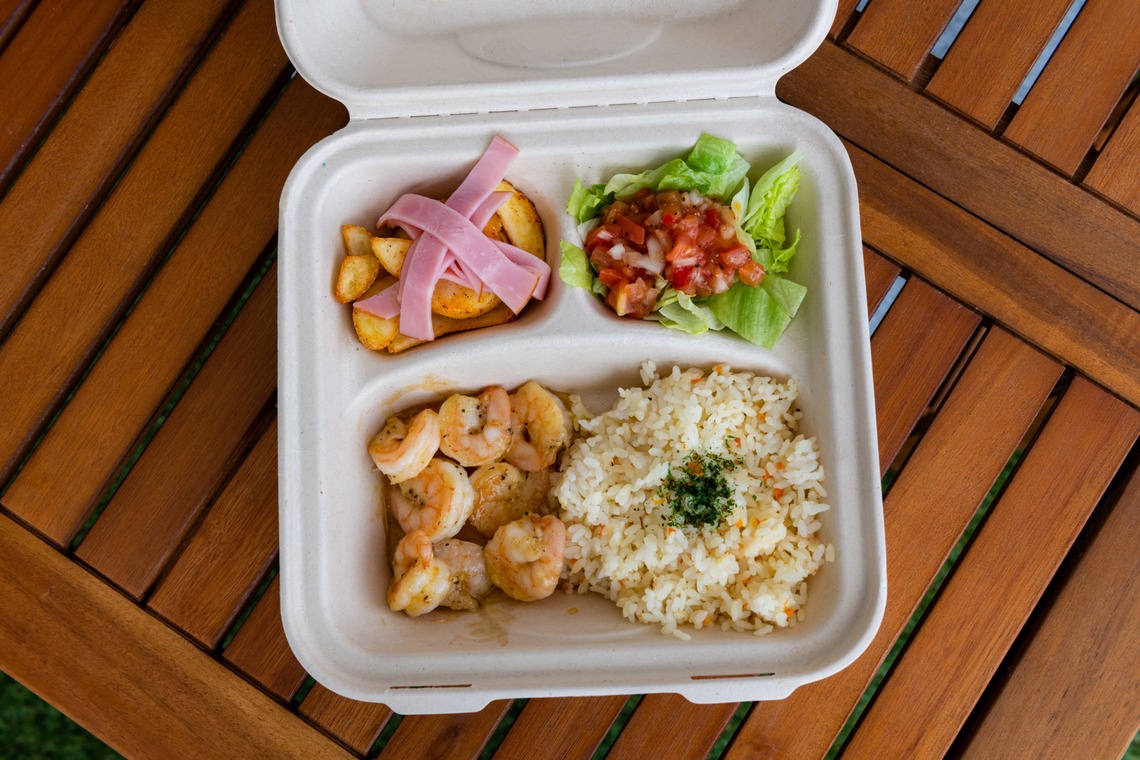 DESIGN STUDIO EEが撮影した「料理、店舗撮影　西アメリカ風シーフード料理 CafeHOPE（北海道東旭川）」の写真