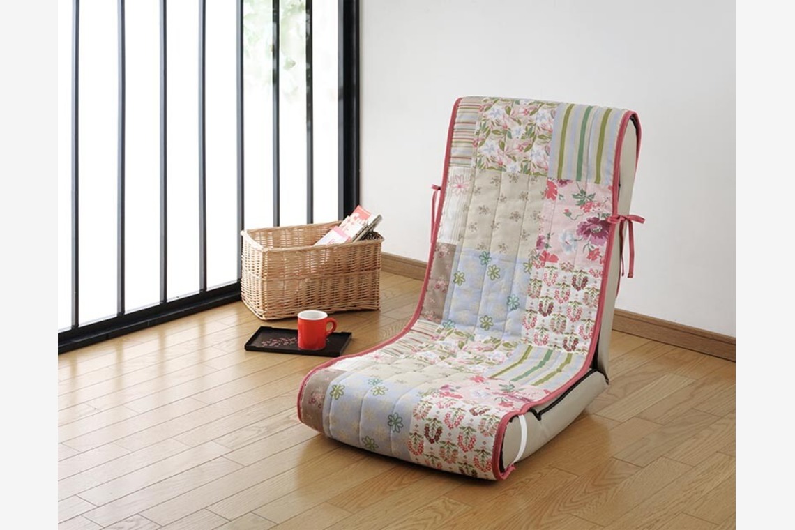 有限会社スタジオホリデーが撮影した写真のアルバム「インテリア関係　セット組　家具，什器」