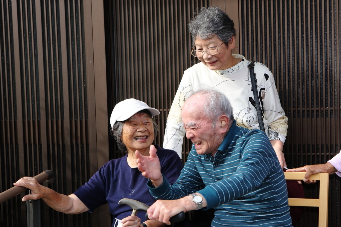 広告＆写真工房が撮影した「親族の再会」の写真