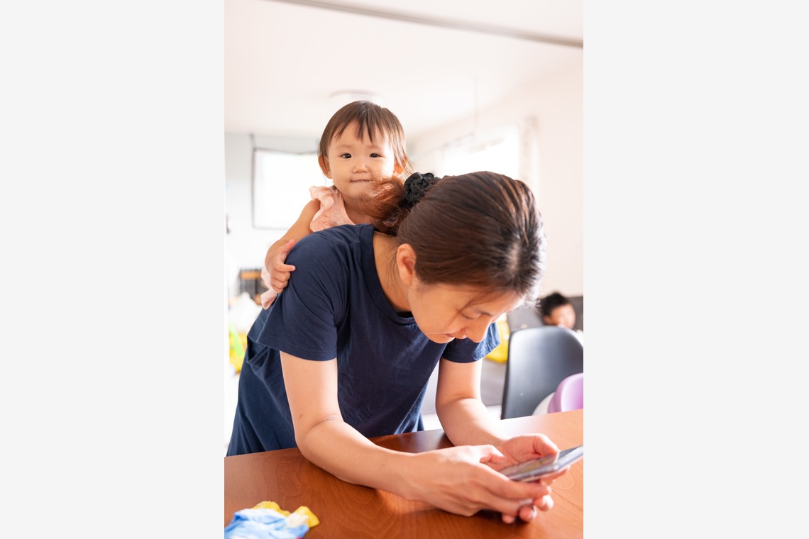 曽川拓哉が撮影した写真のアルバム「飾らない家族の日常」