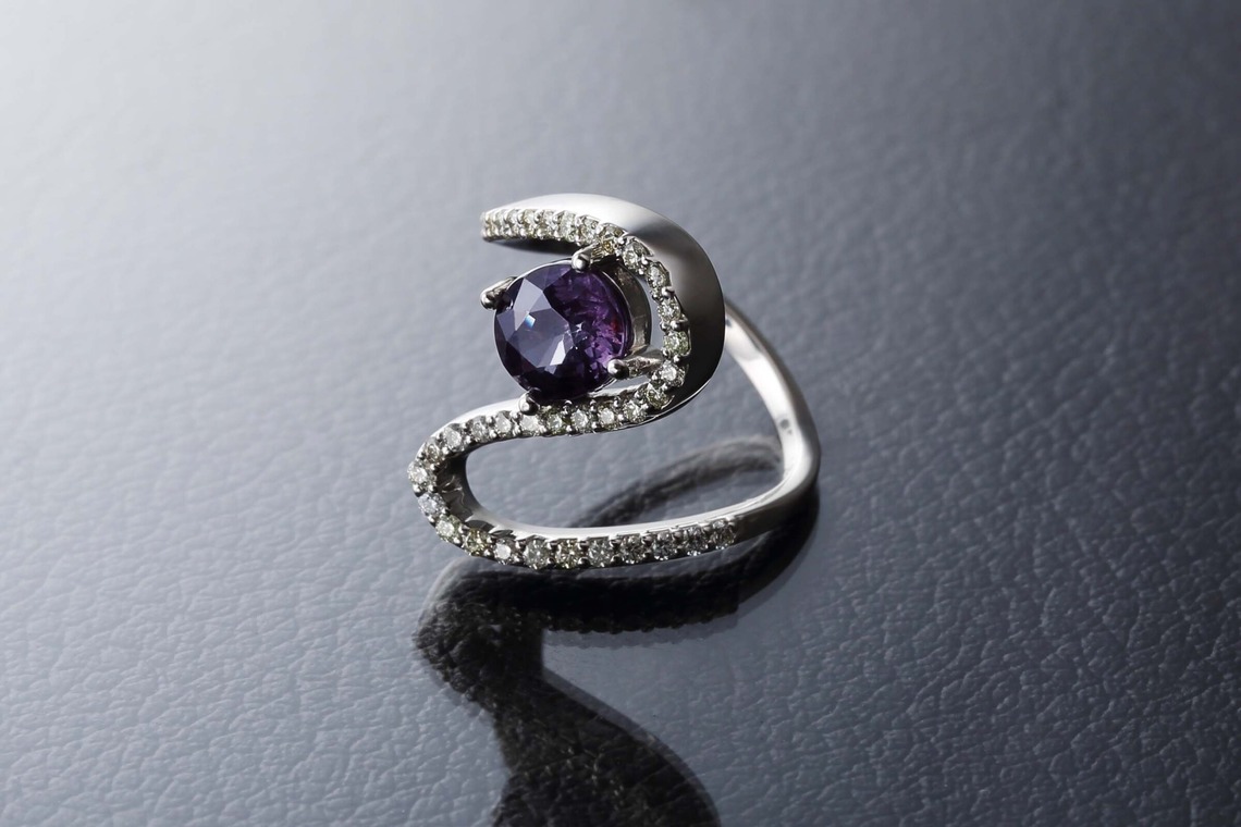 西原毅が撮影した「ジュエリーetc」の写真