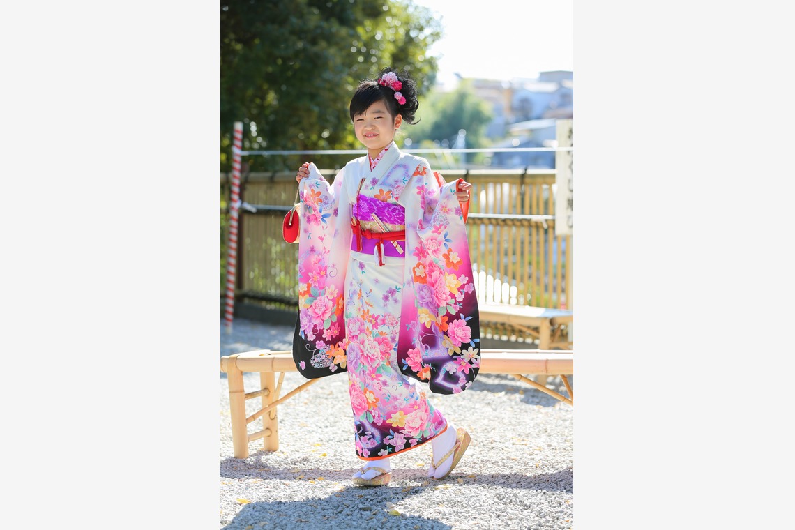 出張撮影　FotoMatograph　間藤　恒が出張撮影した家族写真(キッズ,ベビーフォト)などが写った「20.10.26-横山様　熊野神社」の家族写真