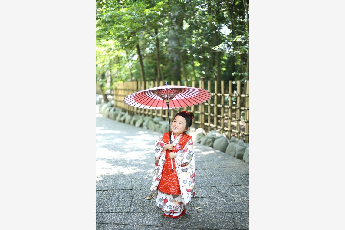 出張撮影HUG TIMEが撮影したエンゲージメントフォトのアルバム「七五三出張撮影＠神社」