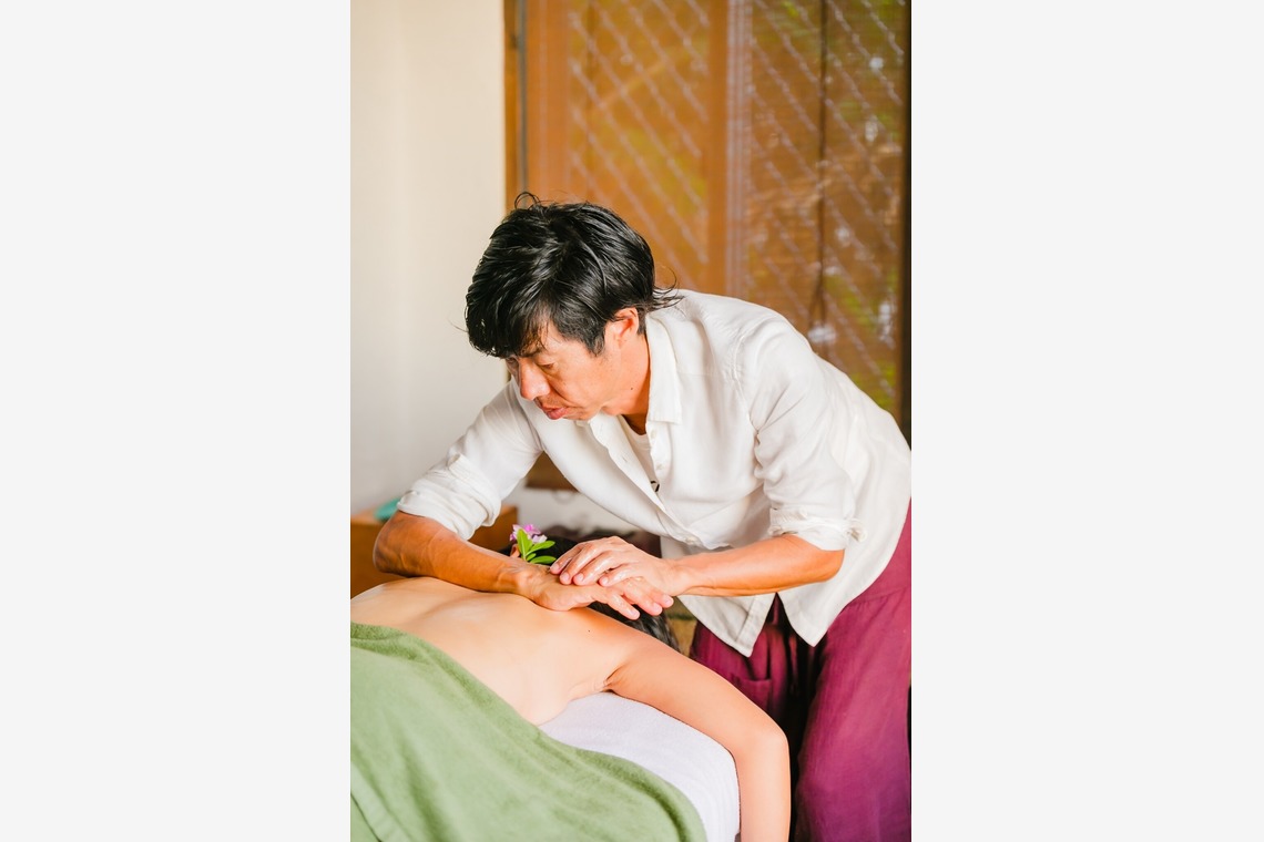 村井 智久が撮影した「マッサージサロン（宮古島）」の写真